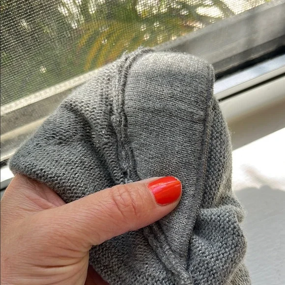 Isabel Marant Gray Crew Neck Sweater with Puff Shoulders - Picture 11 of 12